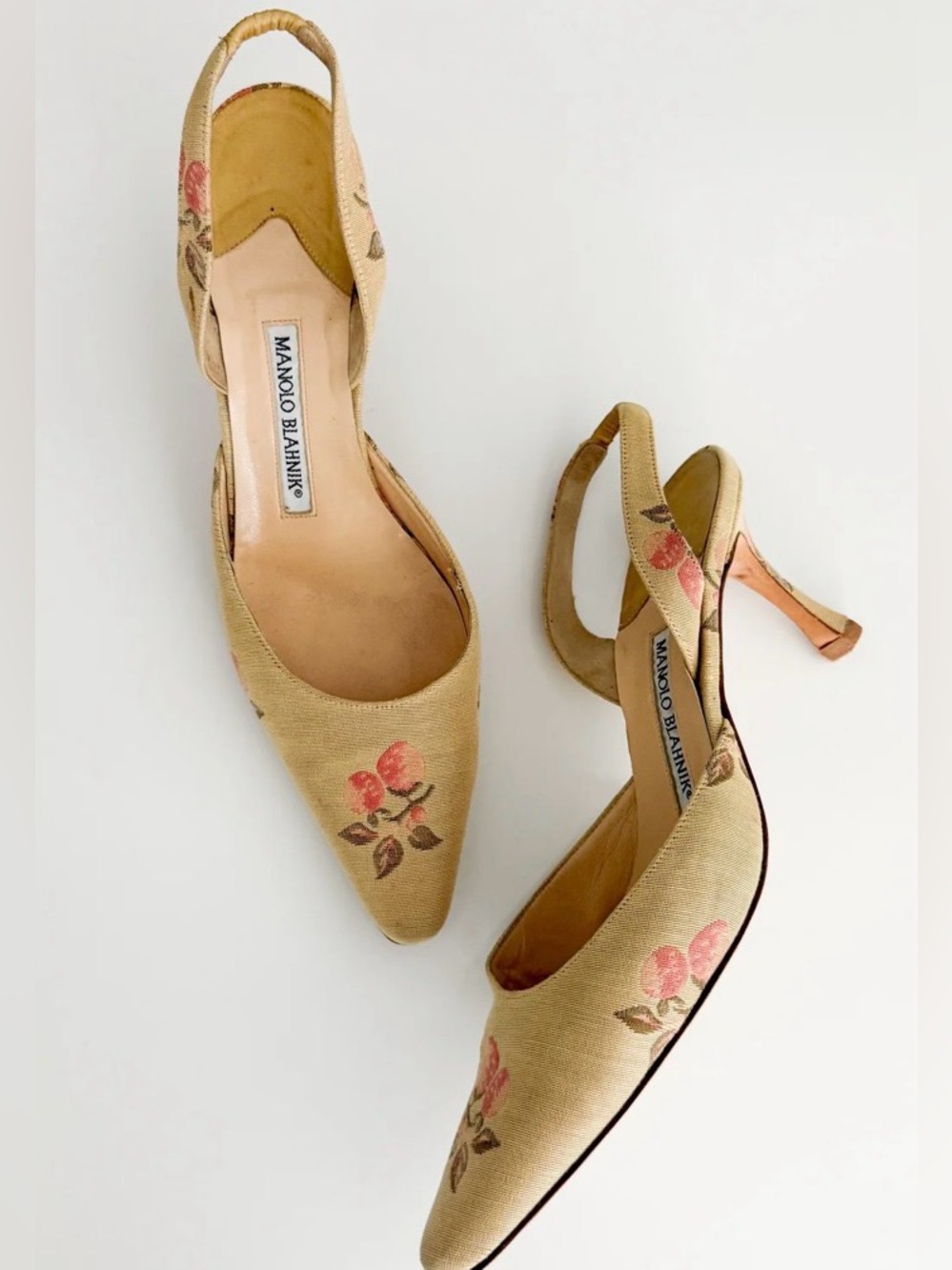 Stunning 90s Vintage Manolo Blahniks